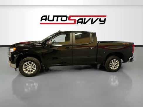 Used 2025 Chevrolet Silverado 1500 LT AWD/4WD image 4