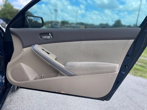 Used 2012 Nissan Altima 2.5 S FWD image 28
