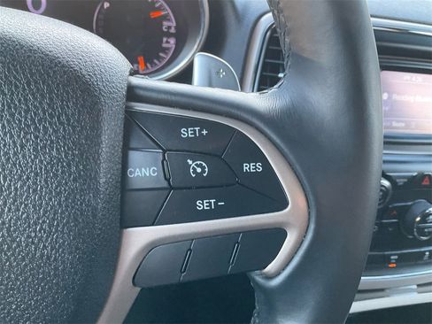 Used 2014 Jeep Grand Cherokee Laredo w/ Quick Order Package 23E image 20