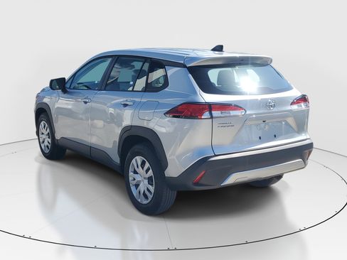 Certified 2024 Toyota Corolla Cross L FWD image 5