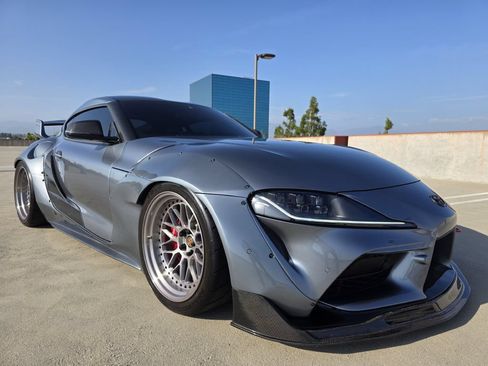 Used 2021 Toyota Supra Premium w/ Driver Assist Package RWD image 5