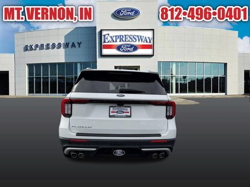 Used 2025 Ford Explorer Platinum w/ Ultimate Package RWD image 8