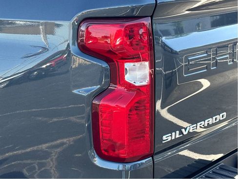 Used 2020 Chevrolet Silverado 1500 LT w/ All-Star Edition AWD/4WD image 6