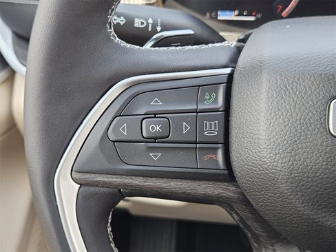 New 2025 Jeep Grand Cherokee L Limited w/ Trailer Tow Package image 27