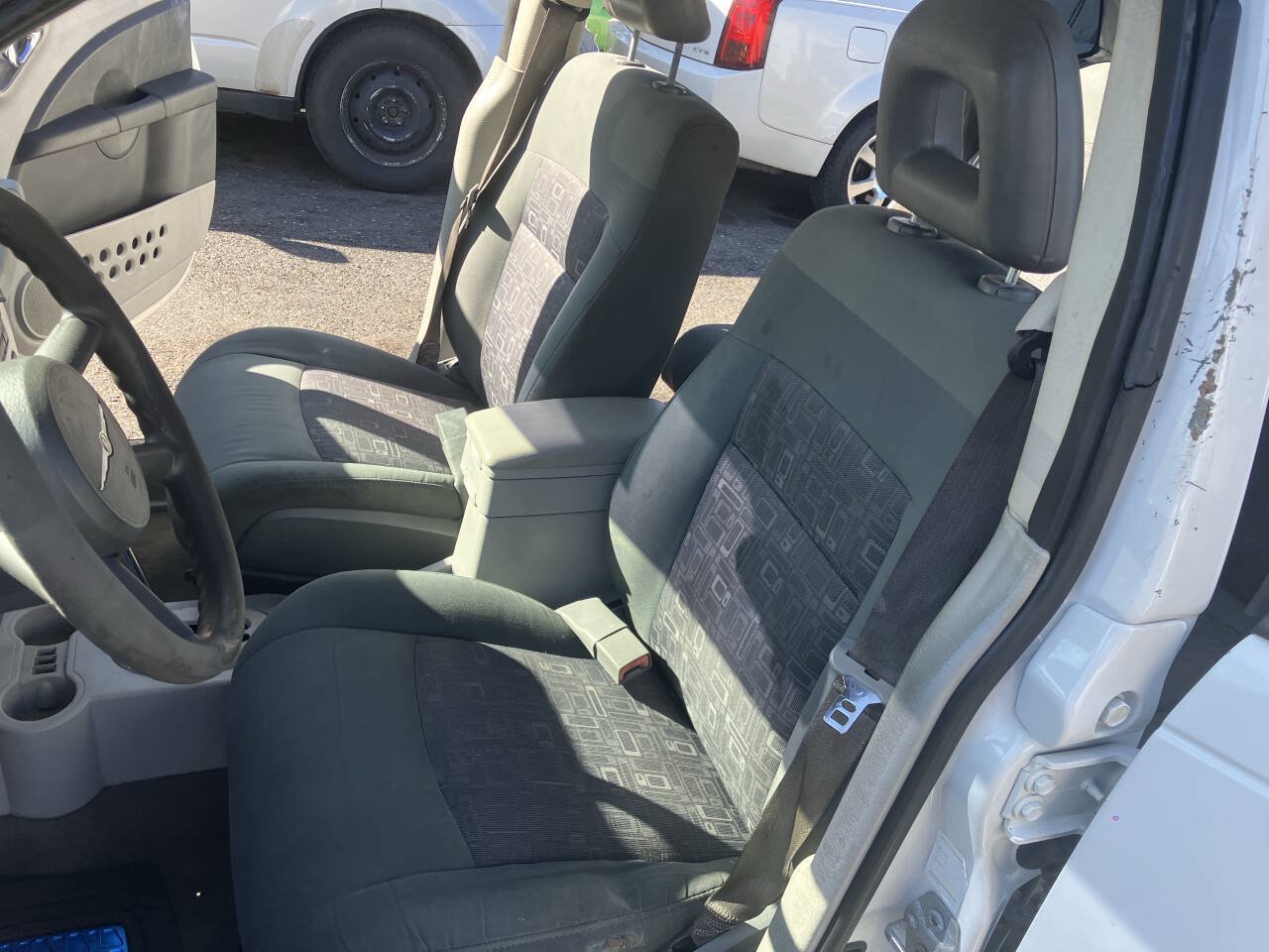 Used 2009 Chrysler PT Cruiser FWD image 20