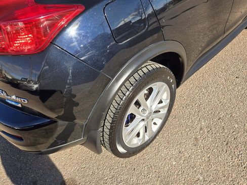 Used 2014 Nissan Juke SL image 10