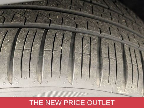 Used 2022 Mercedes-Benz GLE 450 4MATIC image 9
