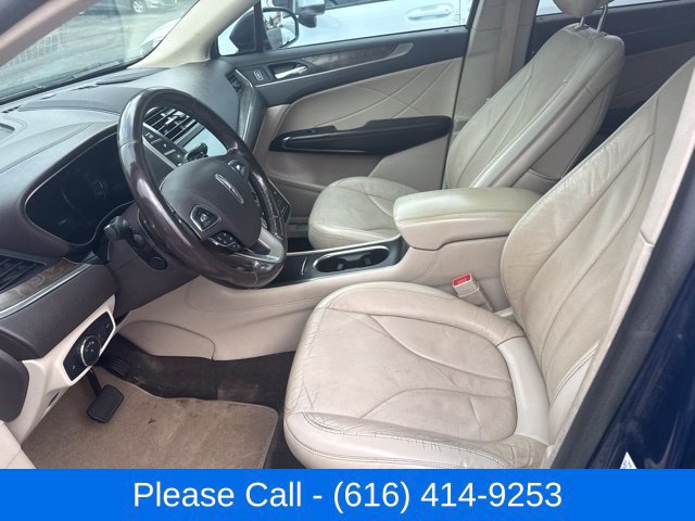 Used 2018 Lincoln MKC Reserve w/ Lincoln MKC Climate Package AWD/4WD image 4