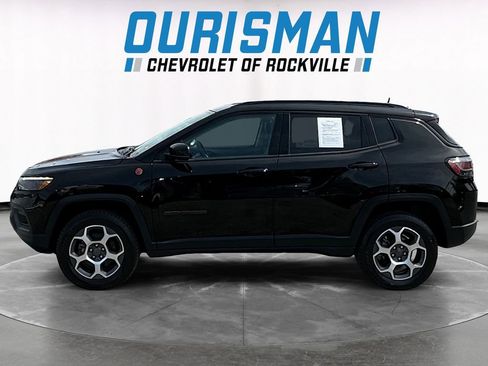 Used 2022 Jeep Compass Trailhawk w/ Trailhawk Elite Group image 3