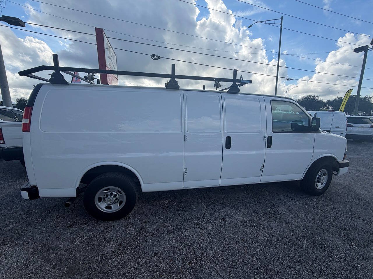 Used 2021 Chevrolet Express 2500 Extended w/ Driver Convenience Package RWD image 6