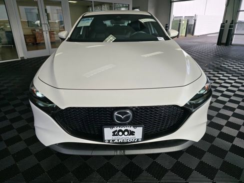 Used 2021 MAZDA MAZDA3 s image 9