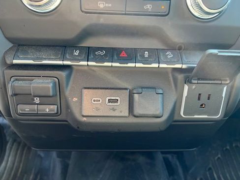 Used 2026 GMC Sierra 3500 Pro w/ Convenience Package AWD/4WD image 19