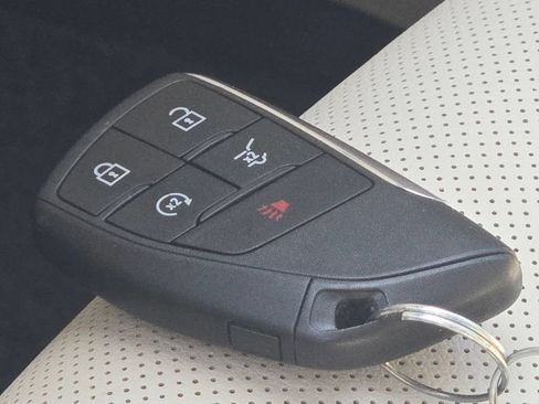 Used 2023 Buick Envision Avenir FWD image 37