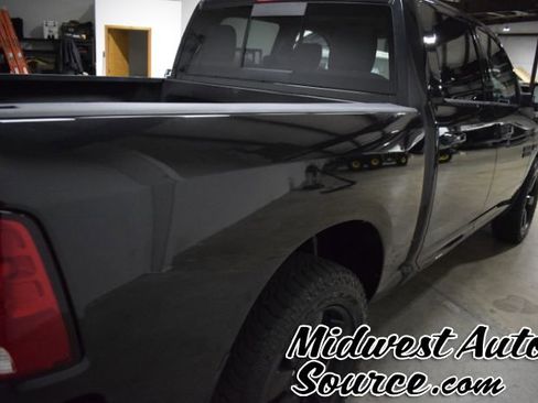 Used 2018 RAM 1500 Big Horn AWD/4WD image 5