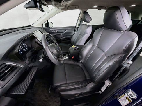 Used 2026 Subaru Ascent Premium AWD/4WD image 2