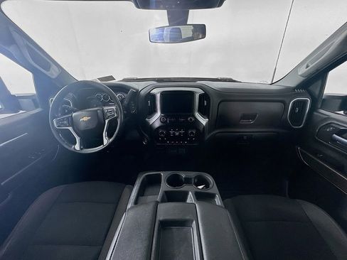 Used 2022 Chevrolet Silverado 3500 LT w/ Convenience Package image 10