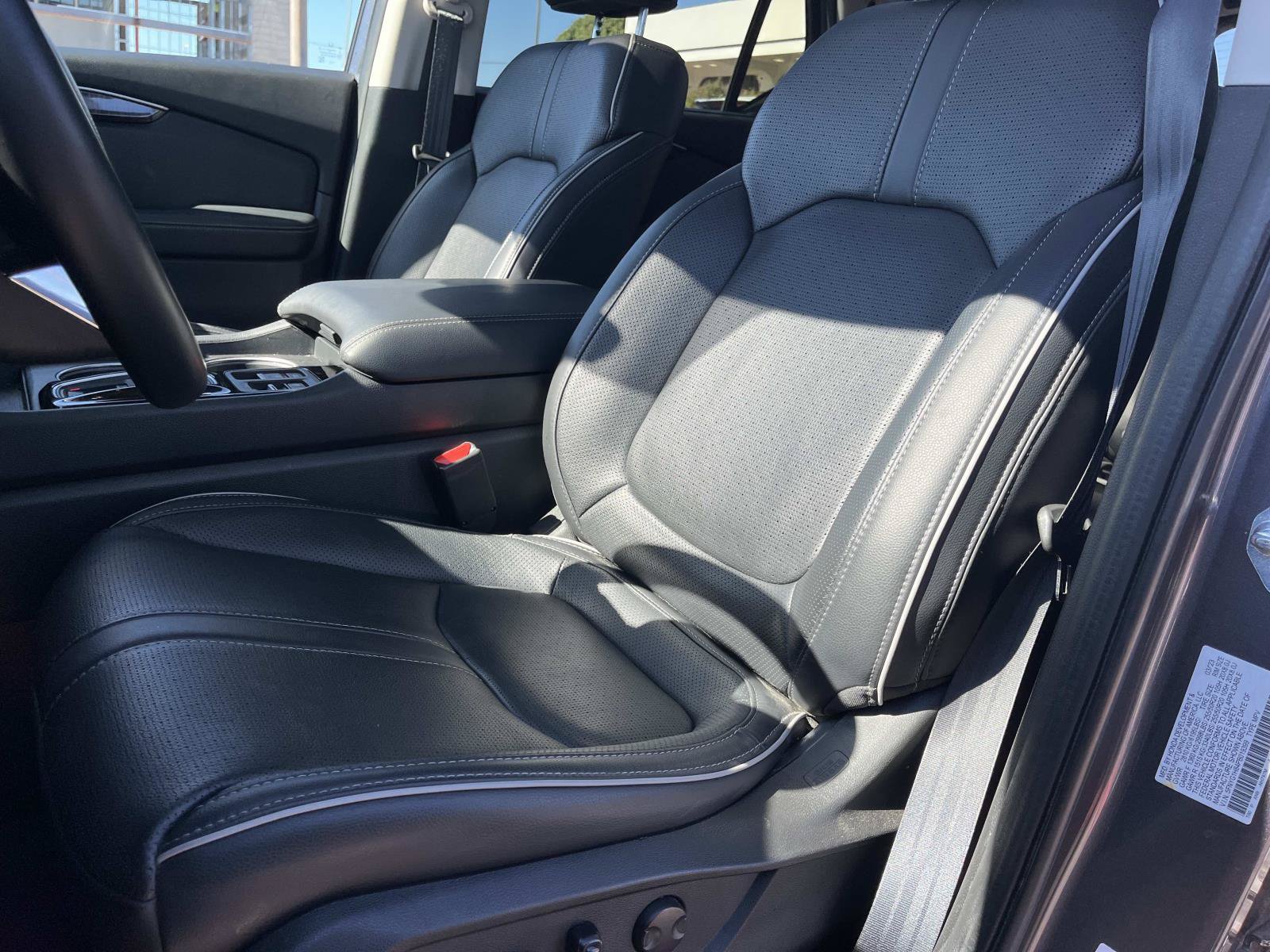 Used 2023 Honda Pilot Elite image 34