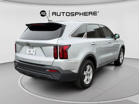 Used 2021 Kia Sorento LX FWD image 10