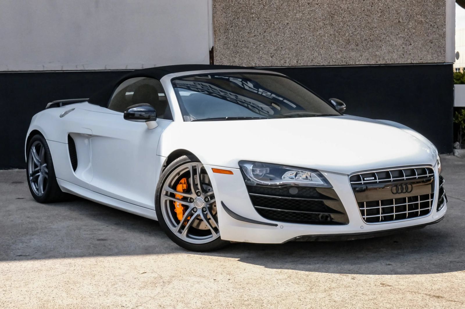 Used 2011 Audi R8 V10 AWD/4WD image 5