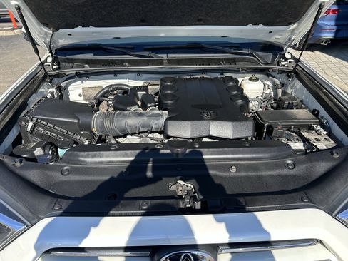 Used 2023 Toyota 4Runner Limited image 28