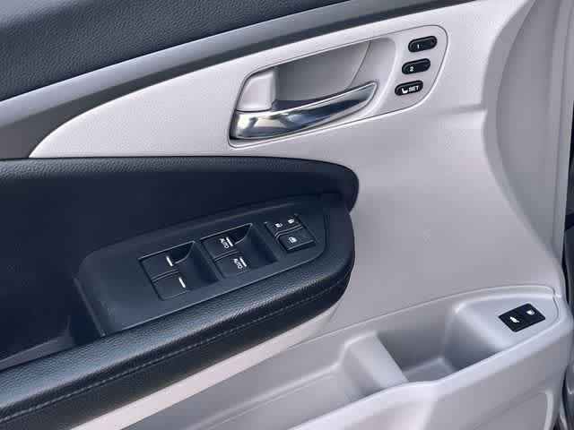 Used 2020 Honda Pilot EX-L image 30