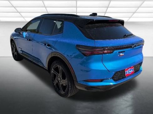 New 2026 Chevrolet Equinox EV RS image 2