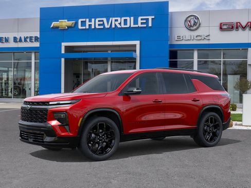 Certified 2024 Chevrolet Traverse RS w/ LPO, Floor Liner Package image 2