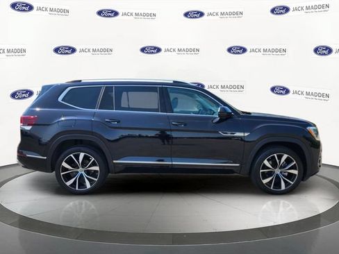 Used 2024 Volkswagen Atlas SEL Premium R-Line AWD/4WD image 6