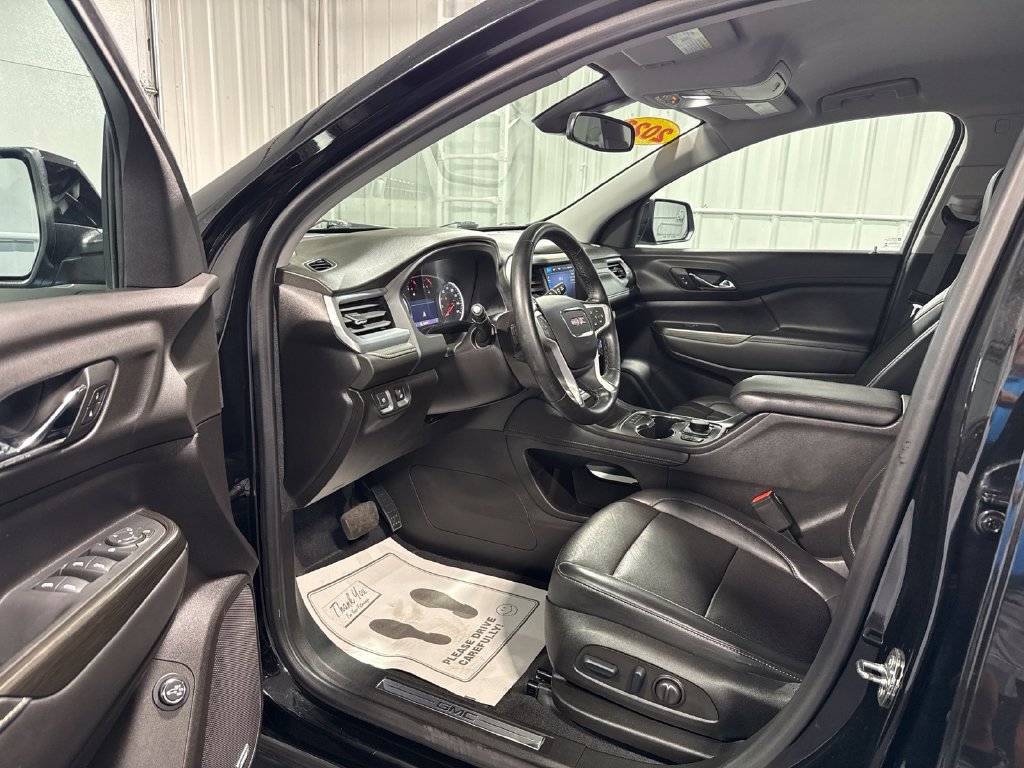 Used 2023 GMC Acadia SLT w/ Elevation Edition FWD image 21