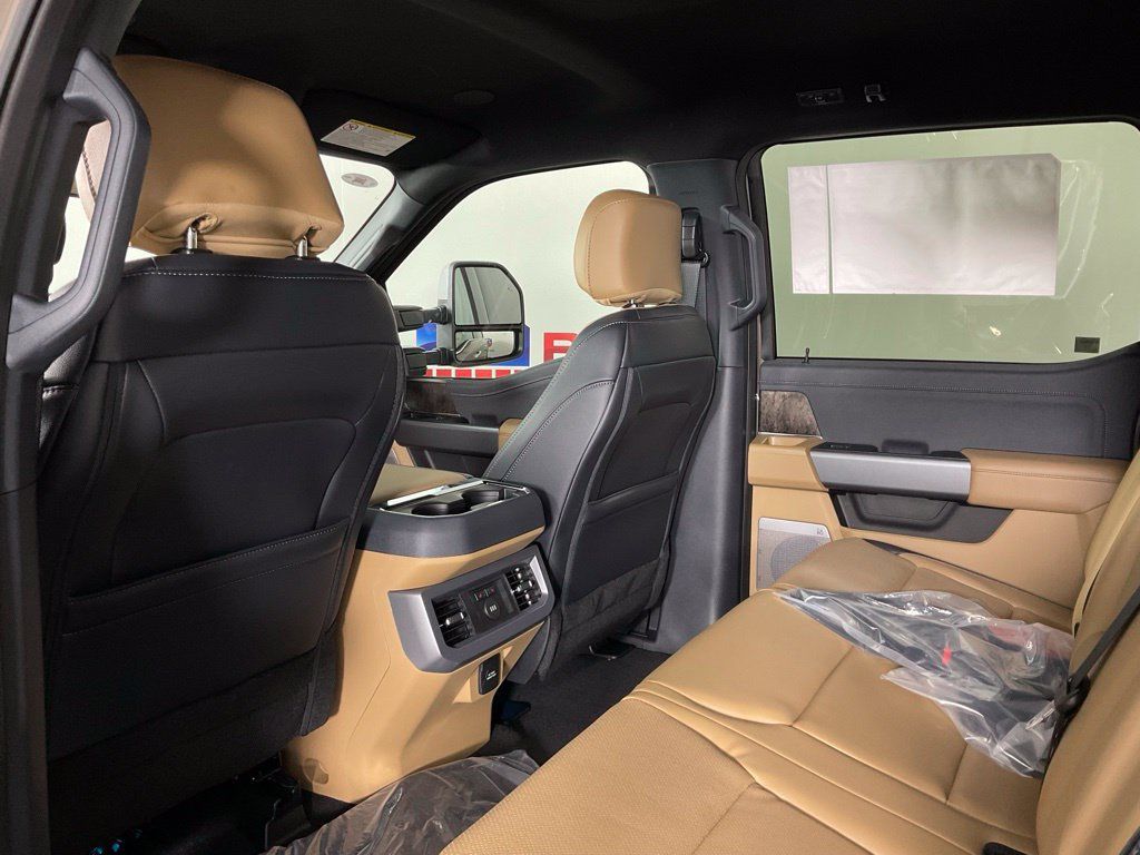 New 2026 Ford F250 Lariat w/ Lariat Ultimate Package AWD/4WD image 15