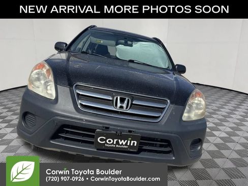 Used 2005 Honda CR-V LX image 2
