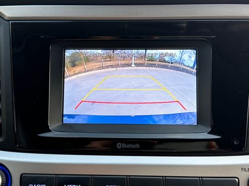 Used 2022 Hyundai Accent SE image 24