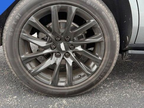 Used 2023 Cadillac Escalade Sport Platinum w/ LPO, ONYX Package image 11