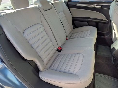 Used 2019 Ford Fusion S image 31