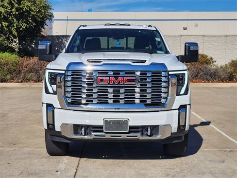 Used 2024 GMC Sierra 2500 Denali w/ Denali Reserve Package image 2