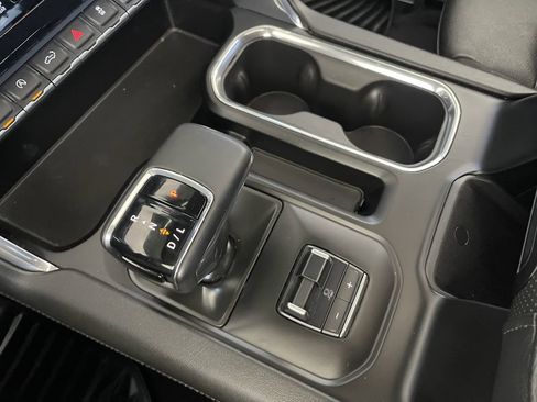Used 2024 GMC Sierra 1500 Denali AWD/4WD image 22