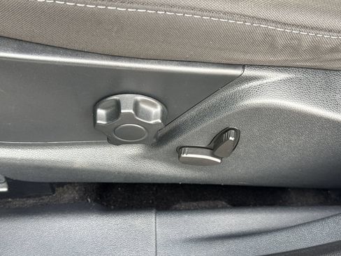 Used 2019 Ford EcoSport SE FWD image 22