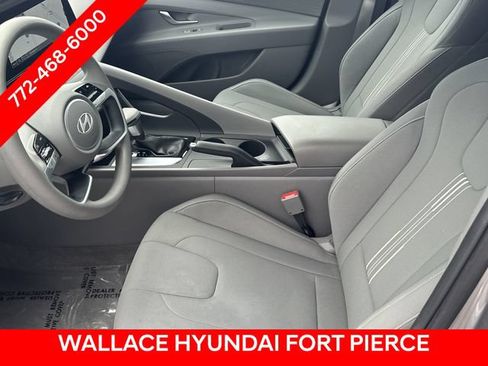 Used 2024 Hyundai Elantra SEL FWD image 17