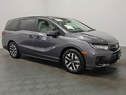 New 2026 Honda Odyssey EX-L image 2