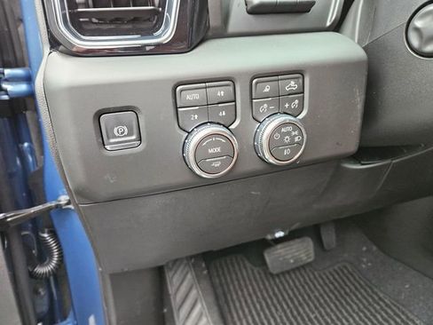 New 2026 GMC Sierra 1500 Denali Ultimate w/ LPO, Utility Wall Package AWD/4WD image 19