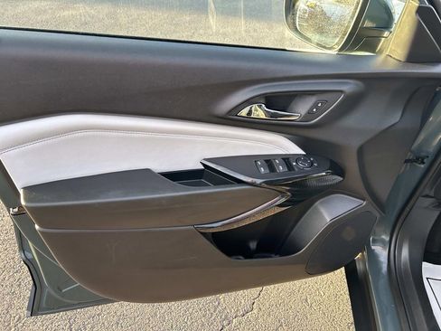 Used 2025 Chevrolet Trax LT image 20