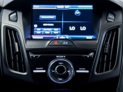 Used 2014 Ford Focus ST w/ Equipment Group 202A image 2