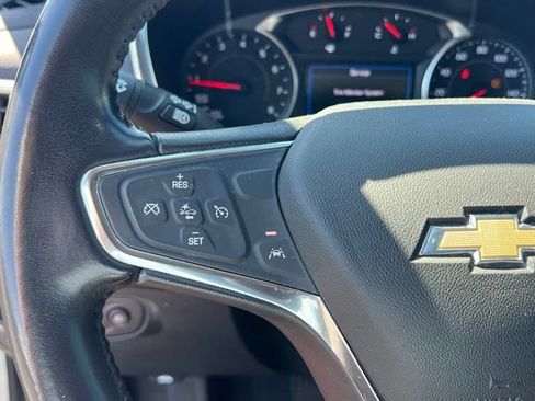 Used 2020 Chevrolet Equinox LT w/ Driver Convenience Package FWD image 21