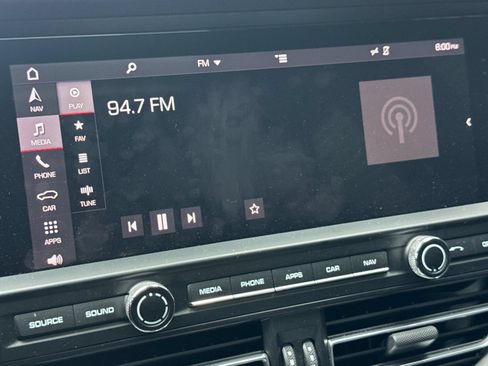 Used 2019 Porsche Macan S AWD/4WD image 19