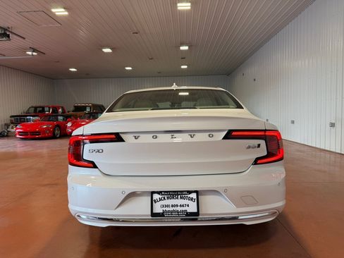 Used 2023 Volvo S90 B6 Plus w/ Protection Package AWD/4WD image 11