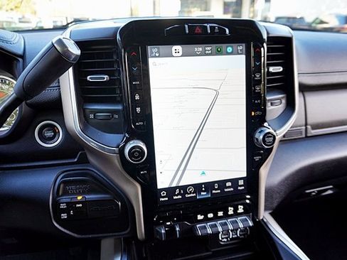 Certified 2022 RAM 3500 Laramie image 29