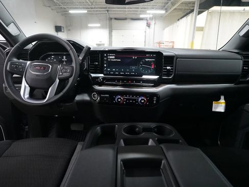 Used 2026 GMC Sierra 1500 Elevation AWD/4WD image 5