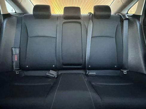 Used 2016 Honda Civic EX-T image 22