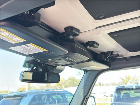 New 2025 Ford Bronco Badlands AWD/4WD image 26