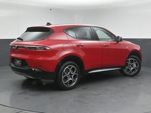 Used 2024 Alfa Romeo Tonale Ti image 7